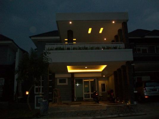 SAR DESIGN BUILD - HARGA BESI NAIK (SUMBER KOMPAS DAN MILLIST)